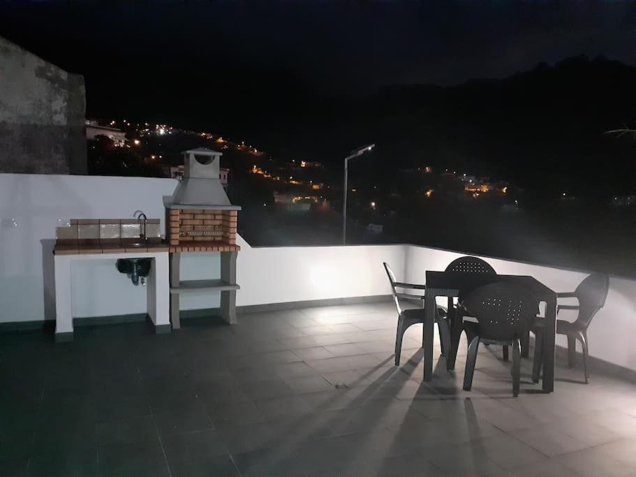 Апартаменти Vv Puerto Del Trigo - Sirena Alojera Екстер'єр фото